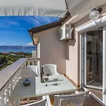 Apartmán Idyllisches Nur 470 Meter Zum Mit Meerblick, Babybett - Hunde Willkommen Povile