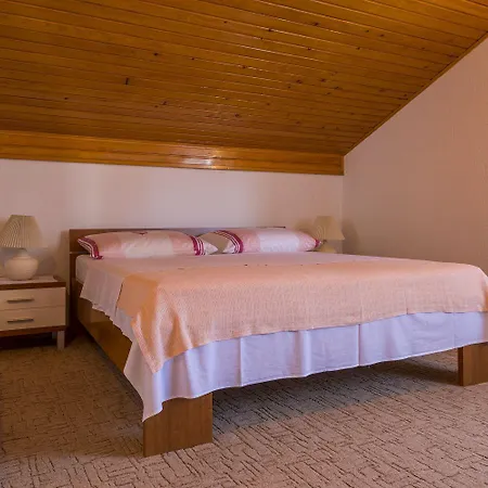 Idyllisches Nur 470 Meter Zum Mit Meerblick, Babybett - Hunde Willkommen Apartment *