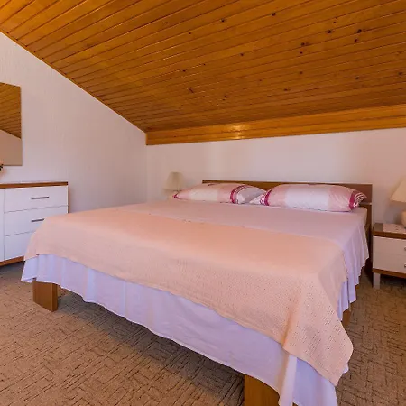Idyllisches Nur 470 Meter Zum Mit Meerblick, Babybett - Hunde Willkommen Apartment *