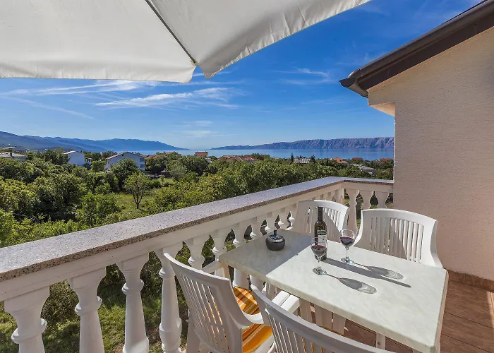 Appartement Idyllisches Nur 470 Meter Zum Mit Meerblick, Babybett - Hunde Willkommen Povile